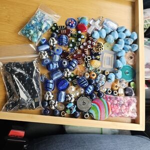 Assorted Blue & Turquoise Mixed Jewelry Beads